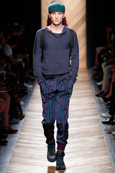 Look 20